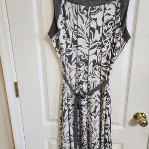 PXL Gray and white dress